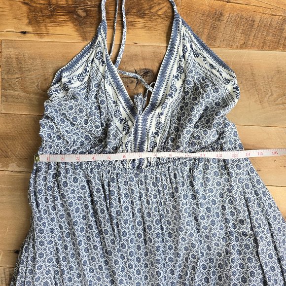 Lulus Back Lace Up Tie Back Maxi Dress Size Large - Picture 9 of 10